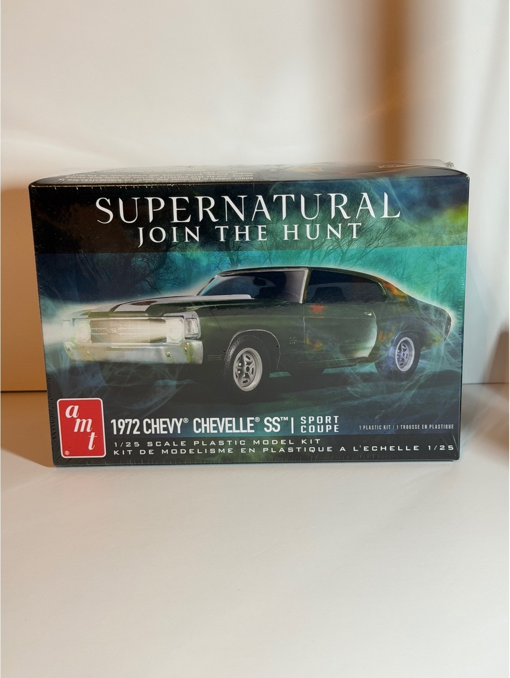 Supernatural 1972 Chevy Chevelle SS 1/25 Plastic Model Kit